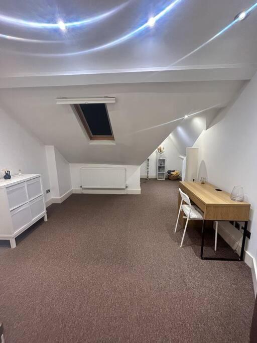 Peaceful 2-Bedroom Haven Peterborough Eksteriør billede